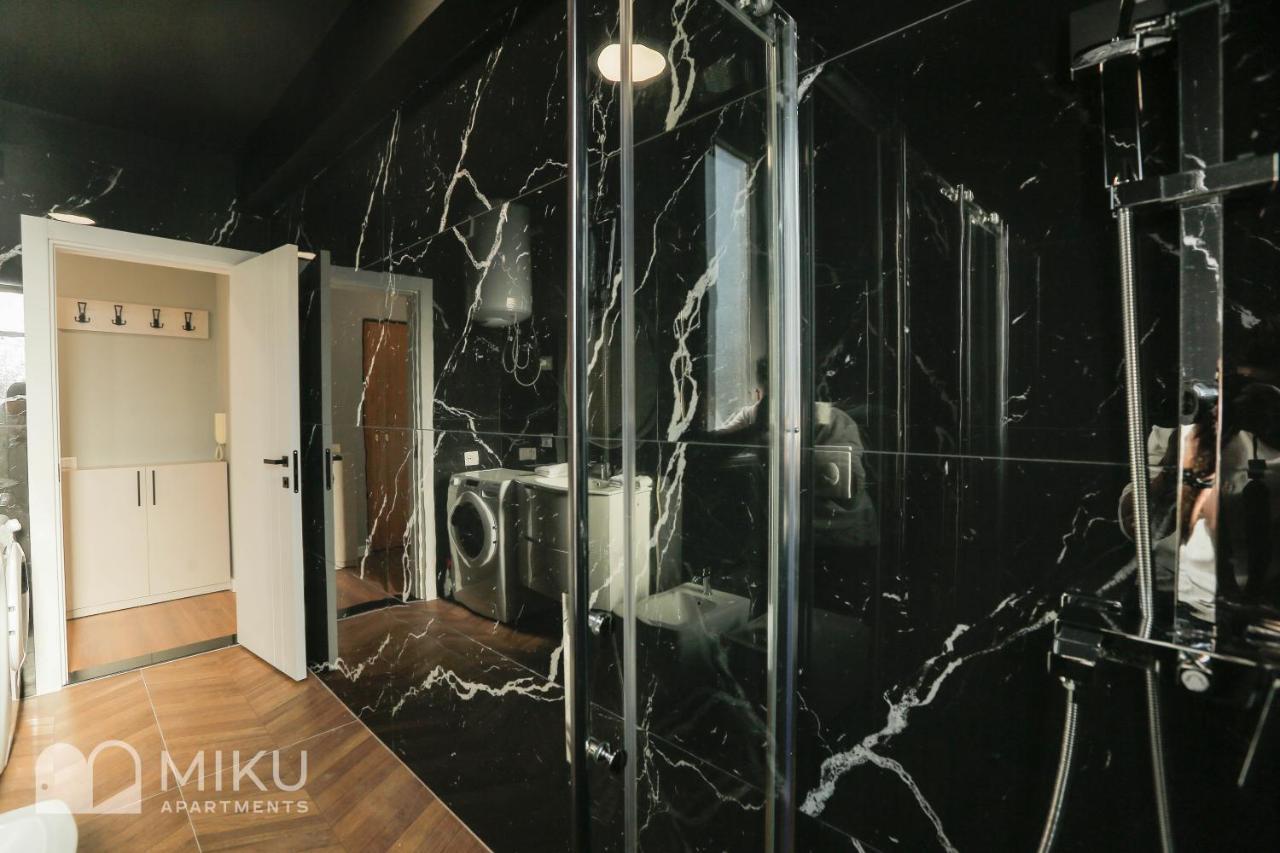 Miku Apartment Tirana Extérieur photo