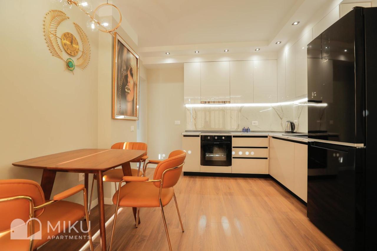 Miku Apartment Tirana Extérieur photo